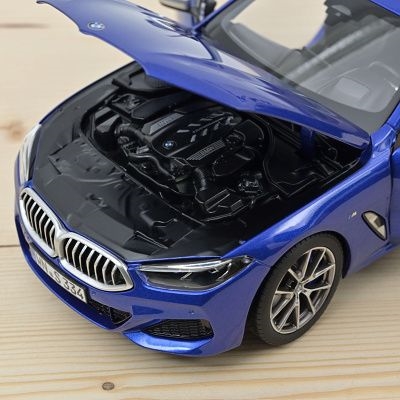 BMW M850i 2019 Blue metallic - Photo 2