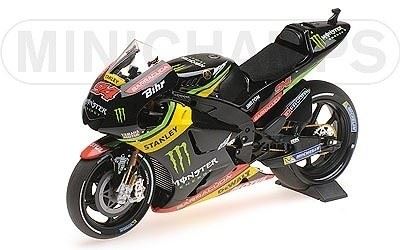 YAMAHA YZR-M1 MONSTER YAMAHA TECH 3 JONAS FOLGER MOTOGP 2017 model motocyklu MINICHAMPS v měřítku 1:12
