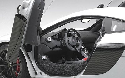 MCLAREN 675LT GREY - Photo 2