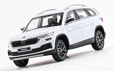 ŠKODA KODIAQ FACELIFT 2021 BÍLÁ MOON METALÍZA - Photo 2