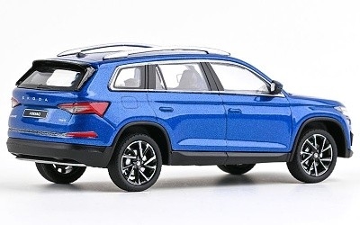 KODA KODIAQ FACELIFT 2021 MODR RACE METALZA - Photo 1