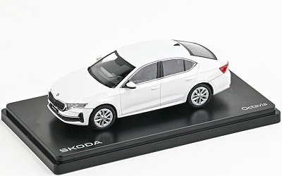 ŠKODA OCTAVIA IV 2024 bílá candy - Photo 2