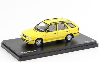 ŠKODA FELICIA FL COMBI 1998 ŽLUTÁ TELECOM - Photo 2
