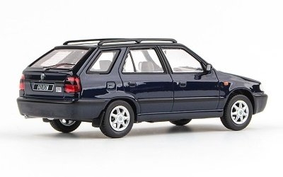ŠKODA FELICIA FL COMBI 1998 MODRÁ HLUBINNÁ - Photo 1