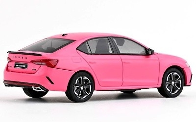 ŠKODA OCTAVIA IV RS 2020 RŮŽOVÁ - Photo 1