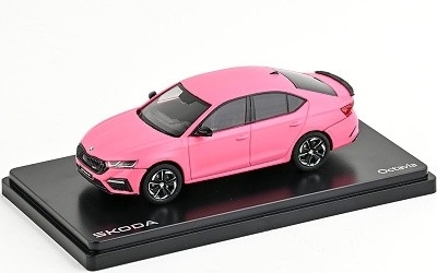 ŠKODA OCTAVIA IV RS 2020 RŮŽOVÁ - Photo 2