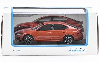 ŠKODA OCTAVIA IV RS 2020 ČERVENÁ CINNAMON METALÍZA - Photo 4