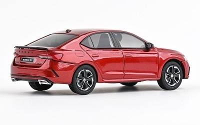 ŠKODA OCTAVIA IV RS 2020 ORANŽOVÁ CAYENNE METALÍZA - Photo 1