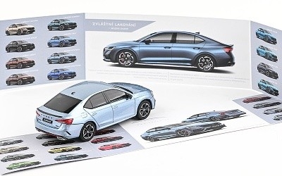 ŠKODA OCTAVIA IV RS 2020 MODRÁ SHARK METALÍZA - Photo 2