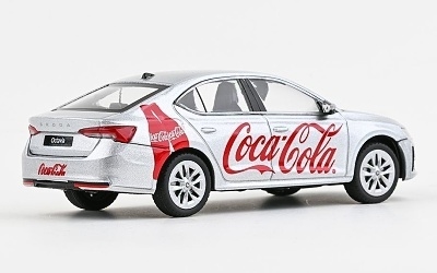 ŠKODA OCTAVIA IV 2024 Coca-Cola silver - Photo 2