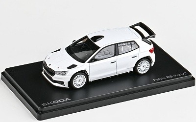 ŠKODA FABIA IV RS RALLY2 2022 WHITE ASFALTOVÁ KOLA - Photo 2