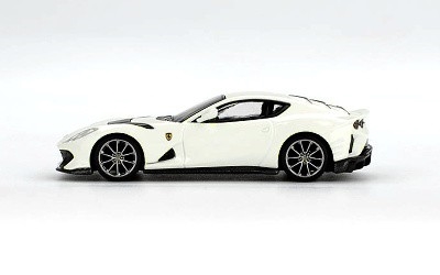 Ferrari 812 Competitizone 2024 Bianco Avus - Photo 2