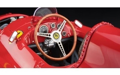 Ferrari D50 1956 GP England #1 Fangio Limited Edition 1000 pcs. - Photo 4