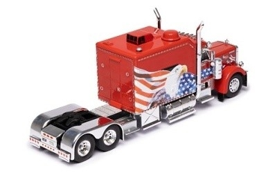 TAHAČ NÁVĚSŮ PETERBILT 379 2002 Custom in Red with American Flag - Photo 2