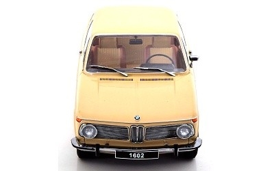BMW 2002 1. SERIES 1971 CREME - Photo 3