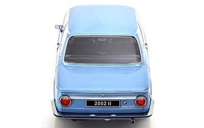 BMW 2002 ti 1. SERIES 1971 LIGHT BLUE METALLIC - Photo 4