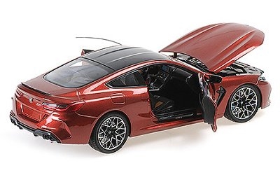 BMW M8 COUPE 2020 RED METALLIC - Photo 4