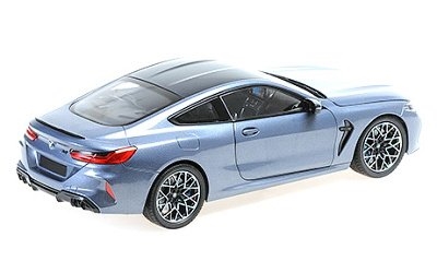 BMW M8 COUPE 2020 BLUE METALLIC - Photo 2
