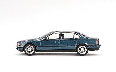 BMW 750IL Sorrento Blue Metallic blister - Photo 2