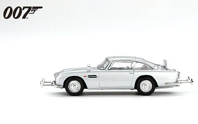 Aston Martin DB5 Goldfinger 60th anniversary Agent 007 - Photo 1