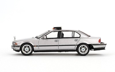 BMW 750IL Tomorrow Never Dies blister - Photo 2