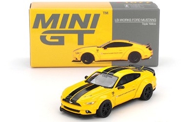 FORD MUSTANG LB WORKS Triple Yellow - Photo 3