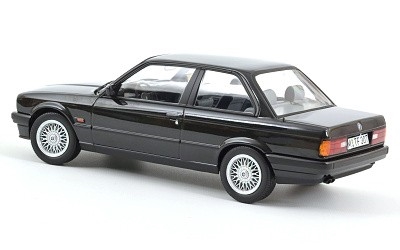 BMW 325i 1988 Black metallic - Photo 1