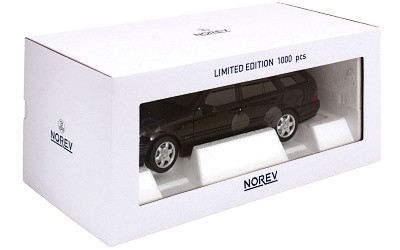 MERCEDES-BENZ C-KLASSE W202 COMBI 1997 BLACK LIMITED EDITION 1000 PCS. - Photo 3
