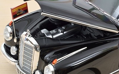 Mercedes-Benz 300 1955 Konrad Adenauer - Photo 2