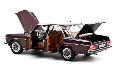 Mercedes-Benz 200 1968 Dark Red Brown - Photo 1