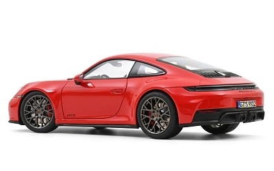 Porsche 911 Carrera 4 GTS 2025 Guards Red - Photo 1