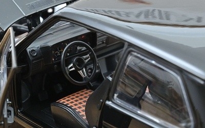 Volkswagen Golf GTI 1976 black - Photo 3