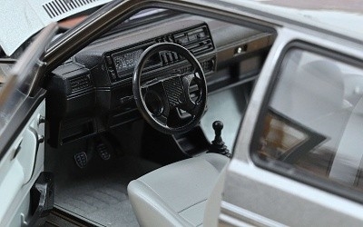 Volkswagen Golf Champion 1989 Grey metallic - Photo 2