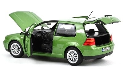 Volkswagen Golf GTI 1998 Cosmic green metallic - Photo 1