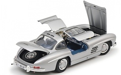 MERCEDES-BENZ 300 SL GULLWING SILVER - Photo 10