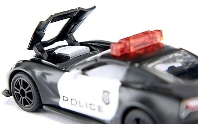 SIKU 1545 CHEVROLET CORVETTE ZR1 POLICE - Photo 1