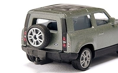 SIKU 1549 LAND ROVER DEFENDER 90 P400 AWD - Photo 3