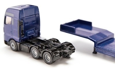 SIKU 1790 TAHAČ MAN TGX S KOLOVÝM NAKLADAČEM JCB - Photo 1