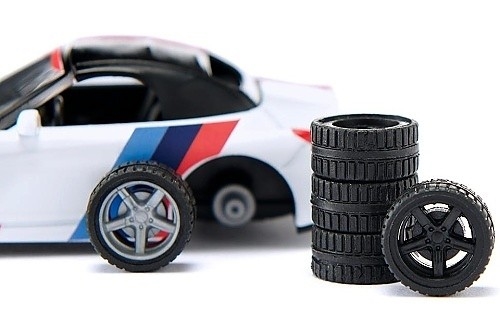 SIKU 2347 BMW Z4 M40i - Photo 3
