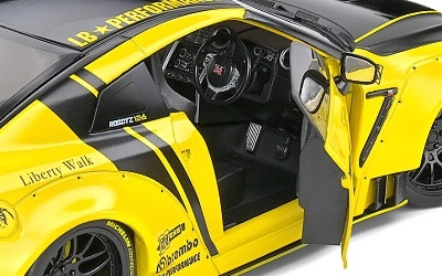 NISSAN GT-R (R35) w/ LIBERTY WALK BODY KIT 2.0 2020 - Photo 5