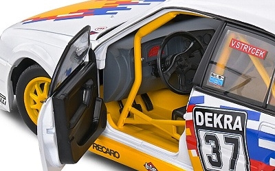 OPEL OMEGA EVO 500 #37 STRYCEK DTM 1991 - Photo 5