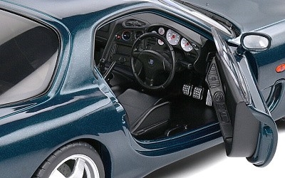 MAZDA RX7 FD 1994 MONTEGO BLUE MICA - Photo 4