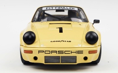 Porsche 911 IROC #1 Fittipaldi 1974 - Photo 3 Porsche 911 IROC #1 Fittipaldi 1974 - Photo 3