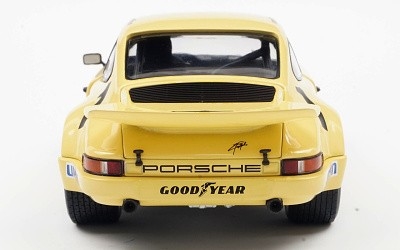 Porsche 911 IROC #1 Fittipaldi 1974 - Photo 4 Porsche 911 IROC #1 Fittipaldi 1974 - Photo 4