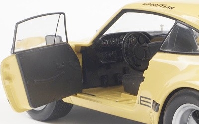 Porsche 911 IROC #1 Fittipaldi 1974 - Photo 5 Porsche 911 IROC #1 Fittipaldi 1974 - Photo 5