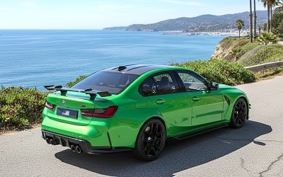 BMW M3 PERFORMANCE PARTS 2024 Green uni - Photo 1