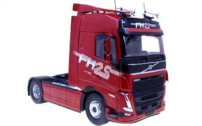 TAHA VOLVO FH GLOBETROTTER XL 25 YEARS EDITION RED - Photo 2