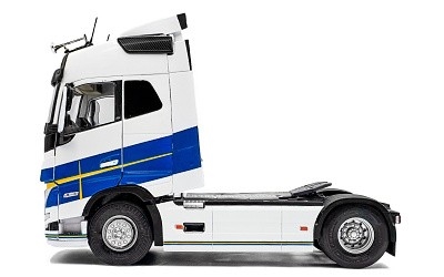 TAHAČ VOLVO TRUCKS FH16 GLOBETROTTER XL GÖTEBORG EDITION 2019 - Photo 2