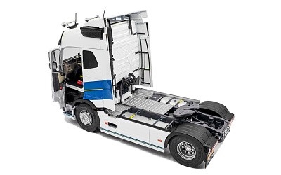 TAHAČ VOLVO TRUCKS FH16 GLOBETROTTER XL GÖTEBORG EDITION 2019 - Photo 6