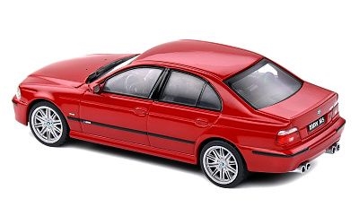 BMW E39 M5 IMOLA RED 2004 - Photo 1